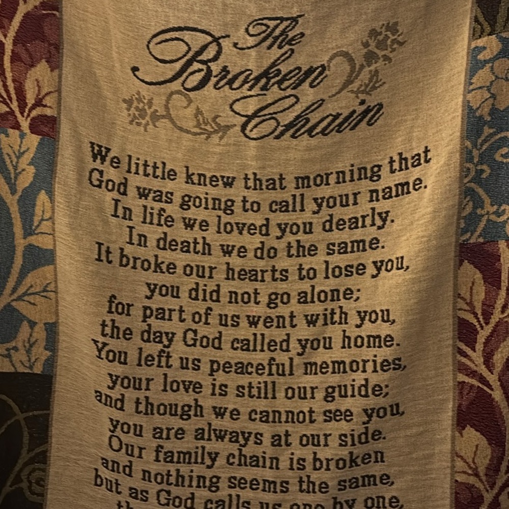 The Broken Chain Knit Blanket